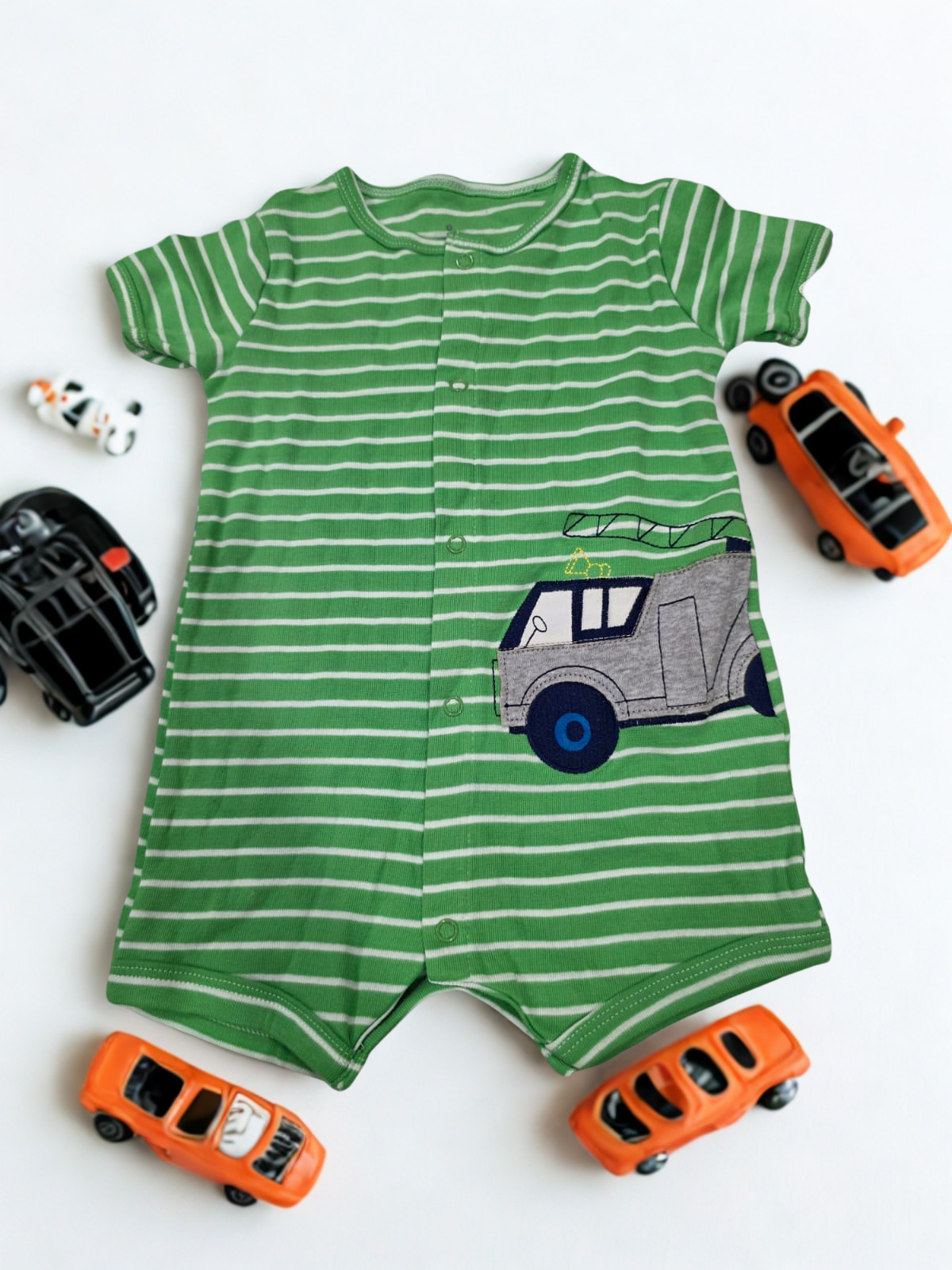 Truck romper
