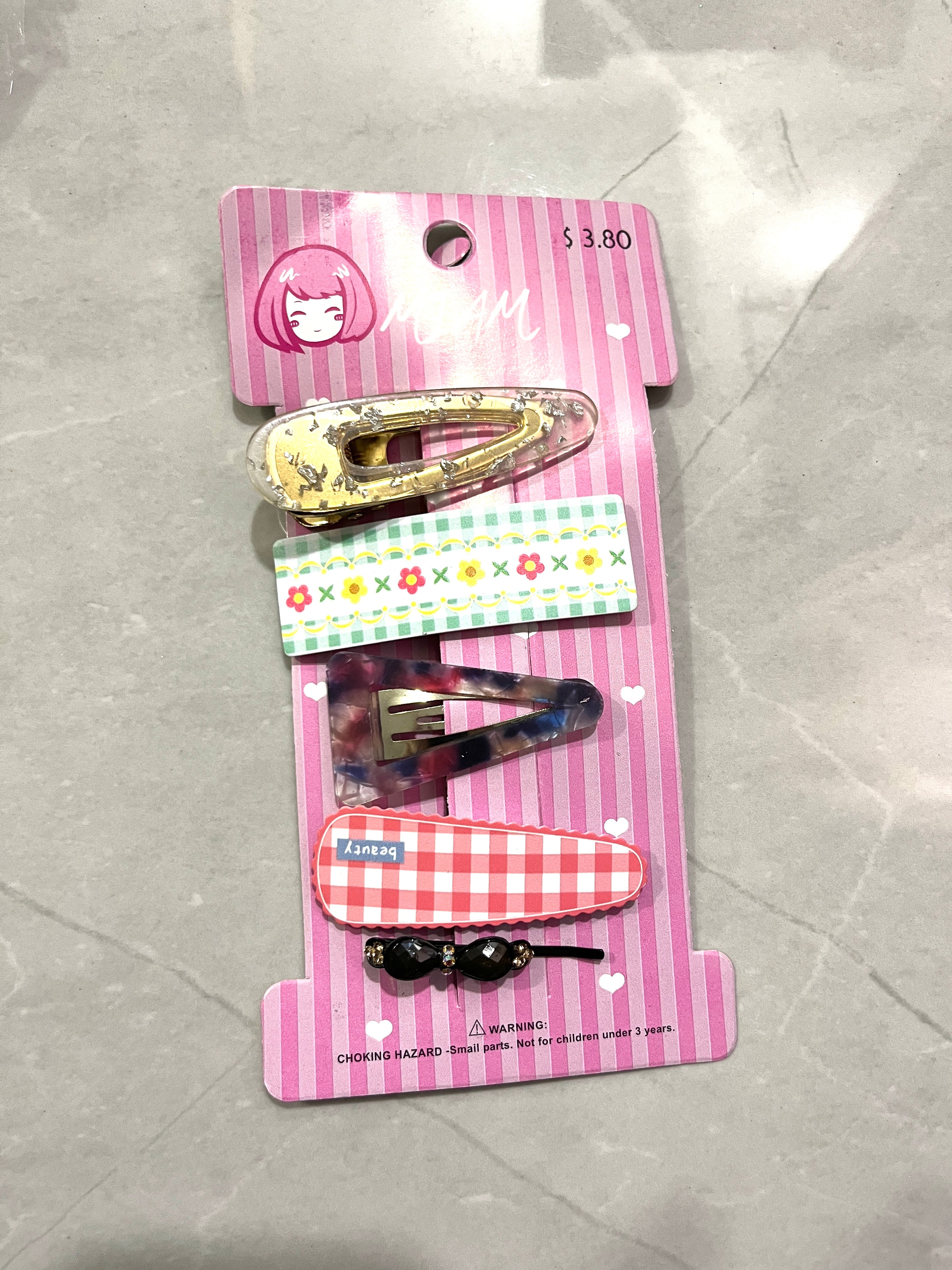 Pack of clips