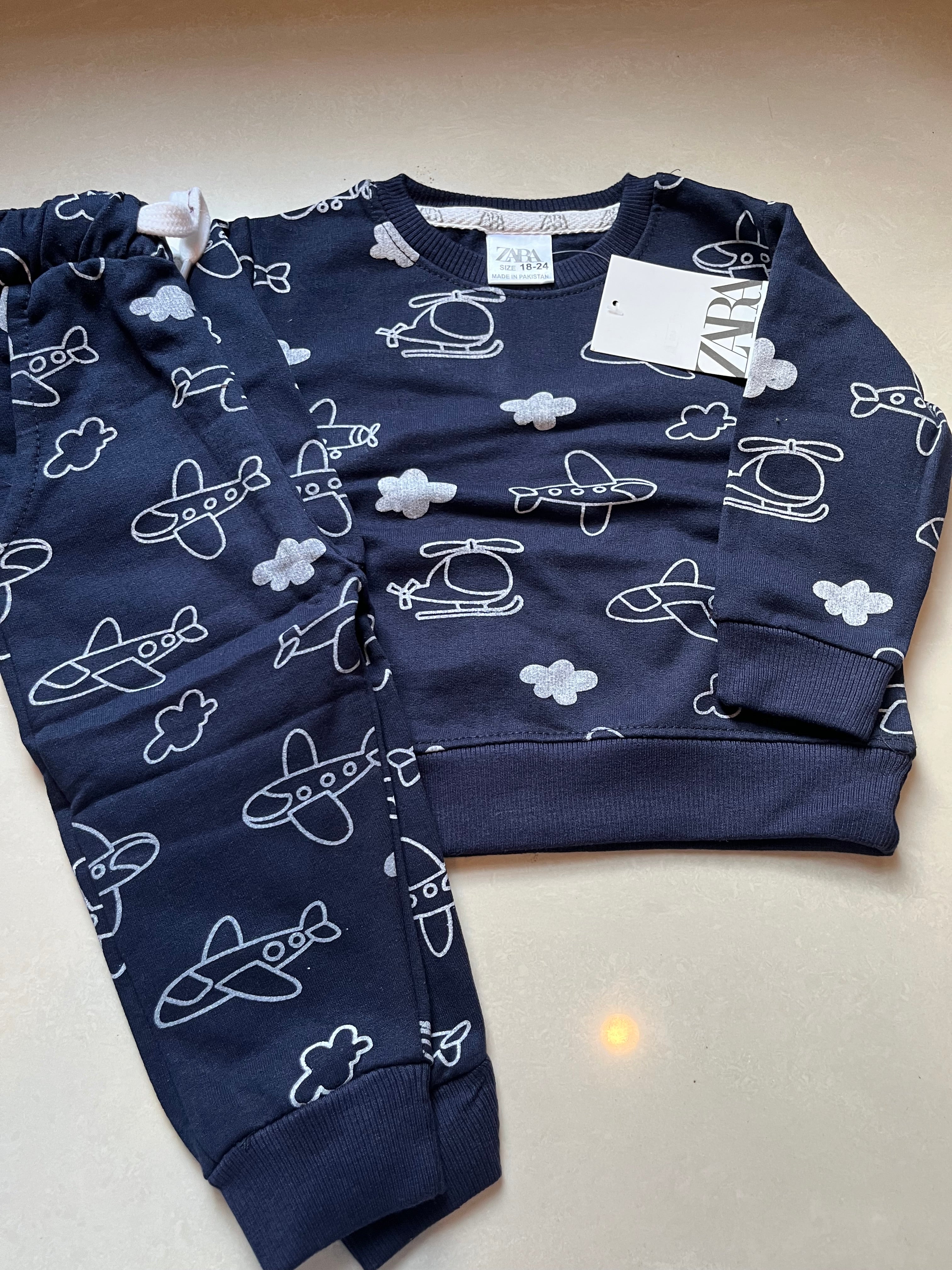 Plane tracksuit