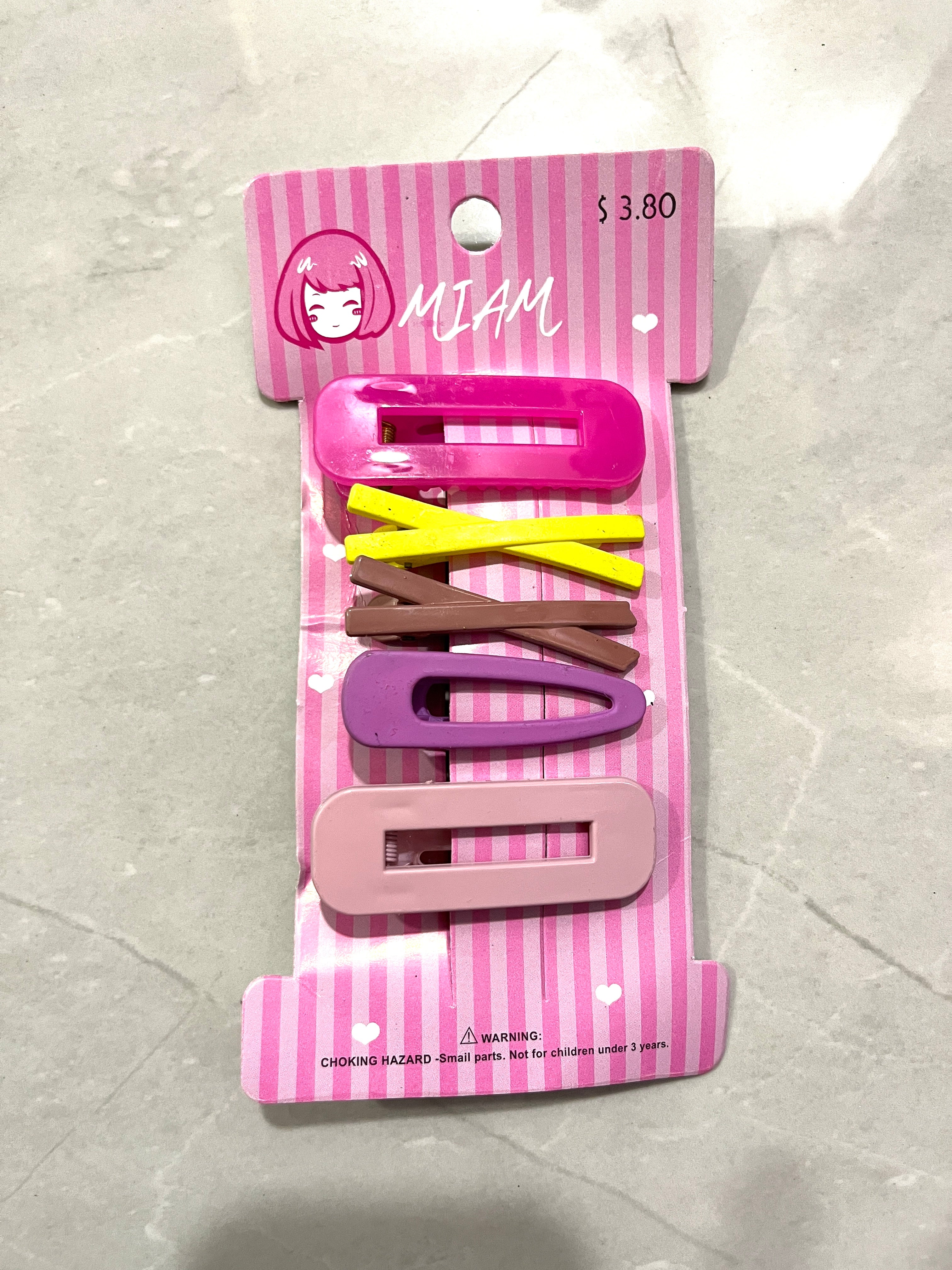 Pack of clips
