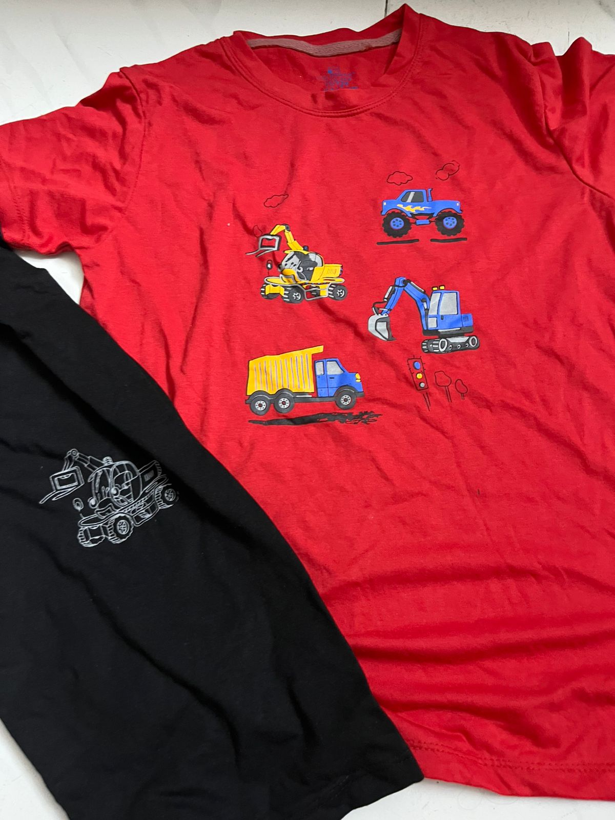 Red Monster truck set