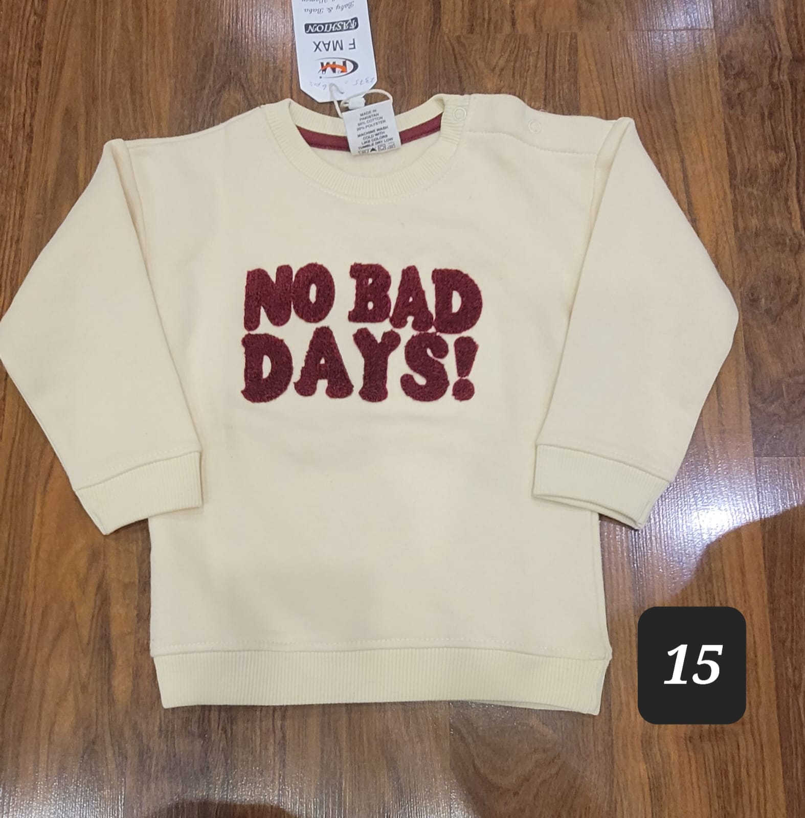 Sweatshirt