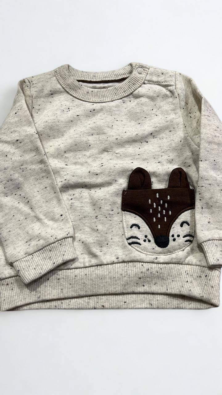Sweatshirt